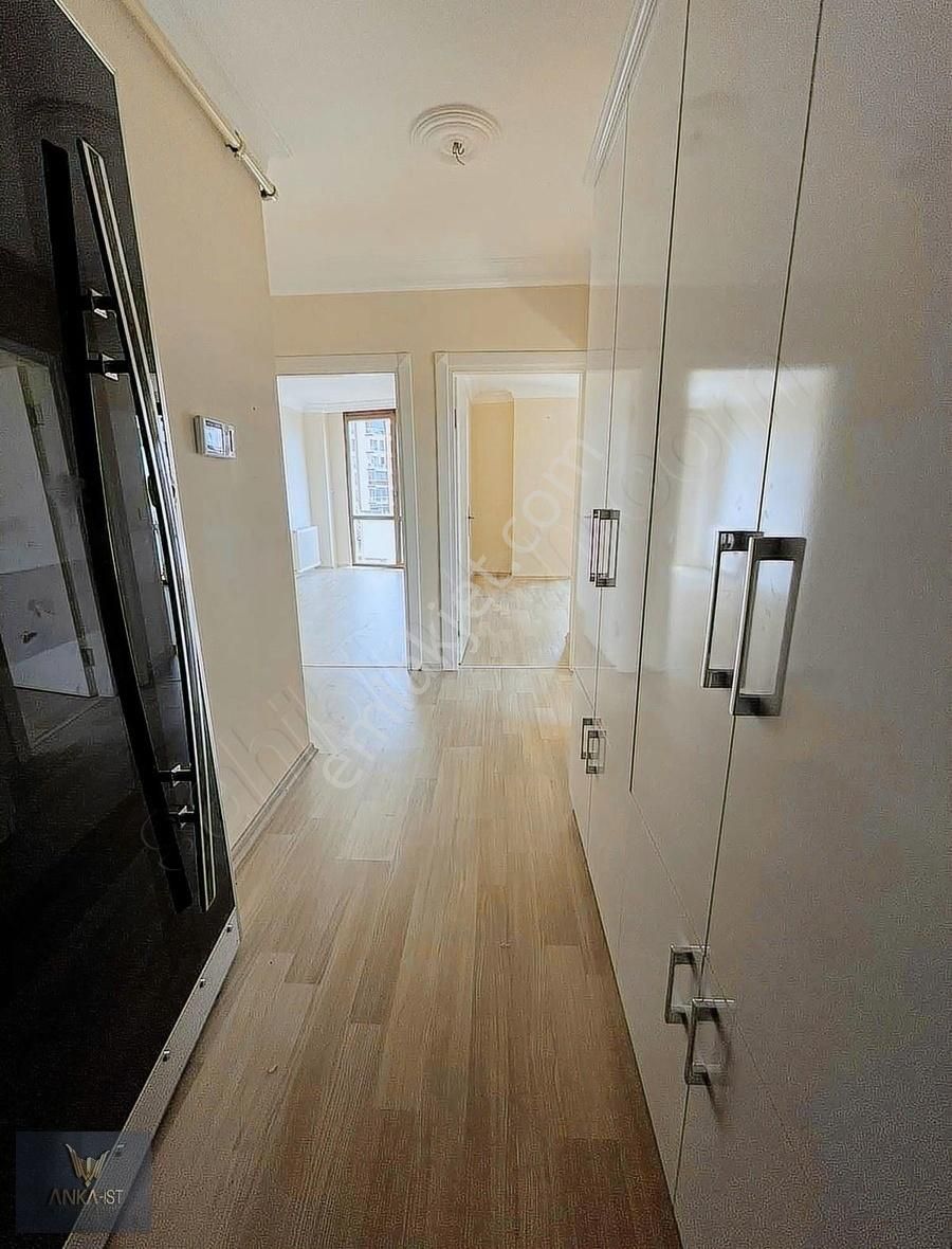Aydınlı Merkez De Kiralık 3+1