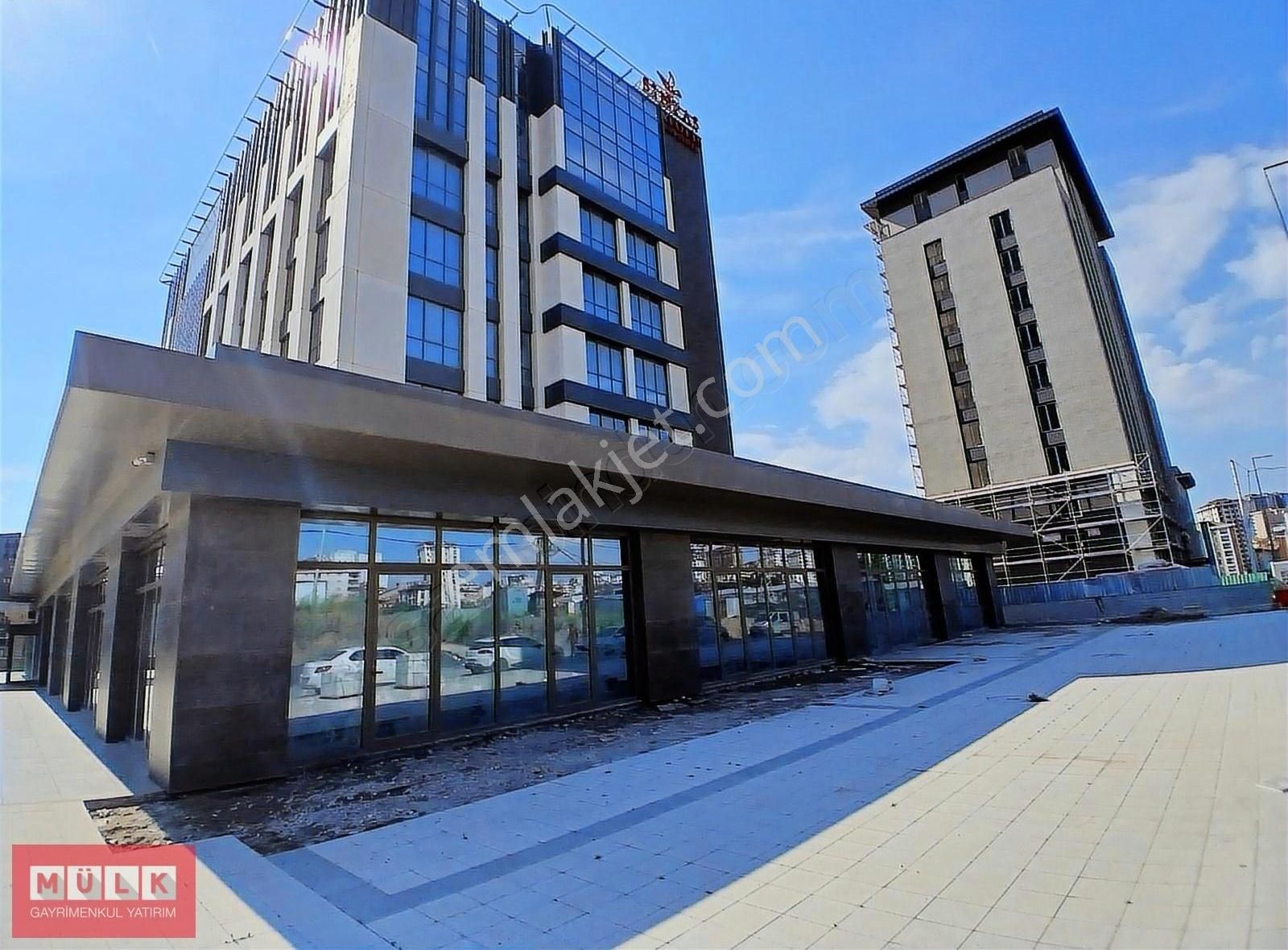 | Kiralık | Ümraniye | Finans Şehir | Mağaza |