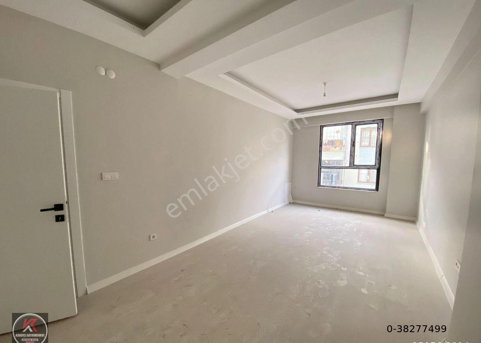 Kardeş Gayrimenkul 2+1 Ara Kat Satılı Sıfır Daire - Hemen Teslim