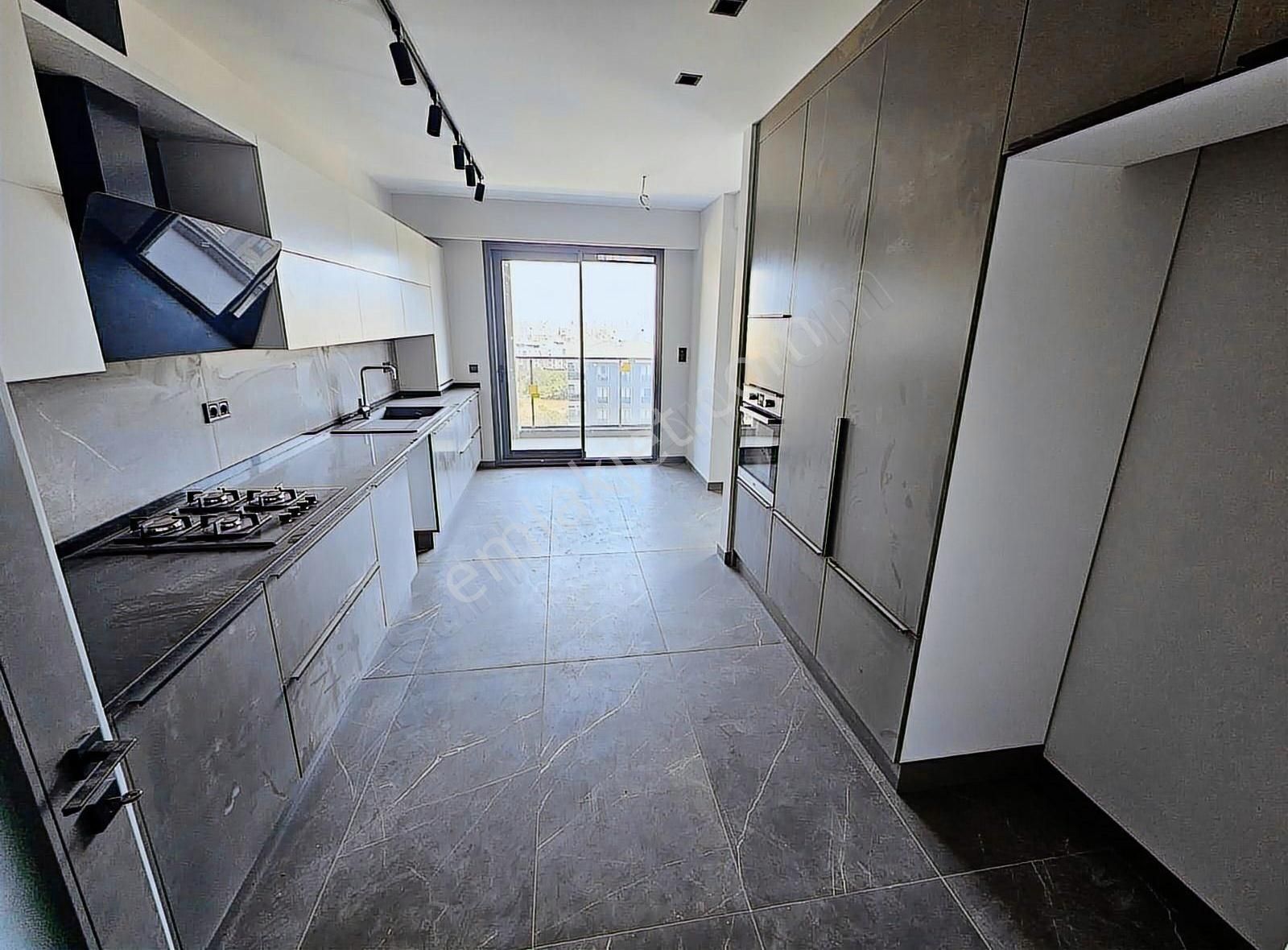 Yeşilpark Sitesi 185m2 Ultra Lüks Daire