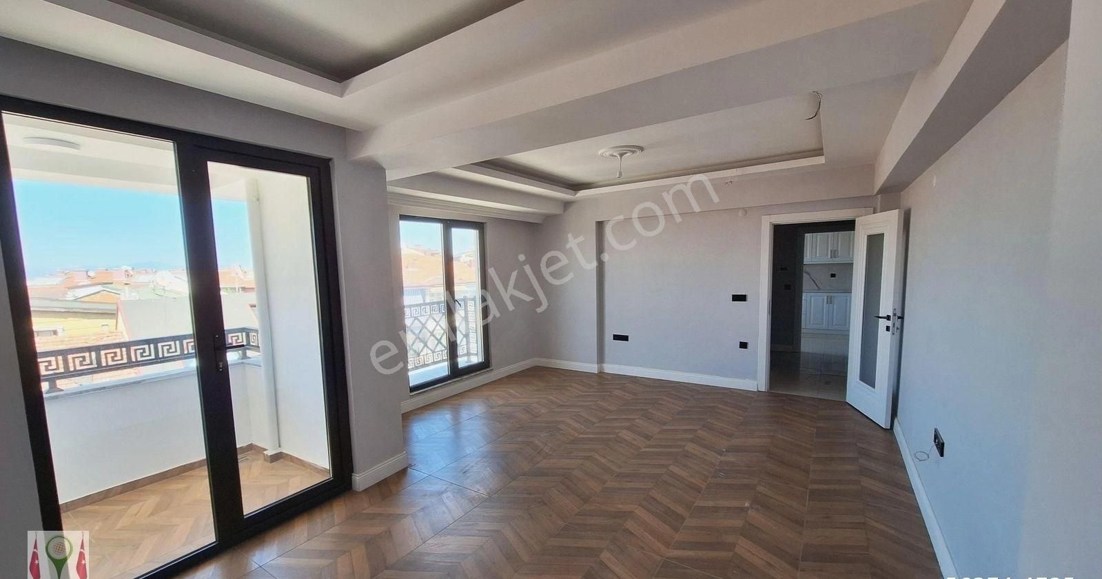 Kocaeli Karamürsel Teraslı 3+1 Dublkes Satılık Sıfır Daire