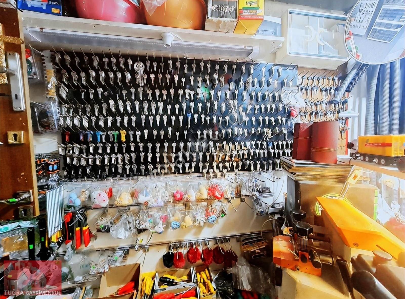 Etimesgut İşlek Cadde Üzeri Müşterisi Çok Olan Full Malzemeli