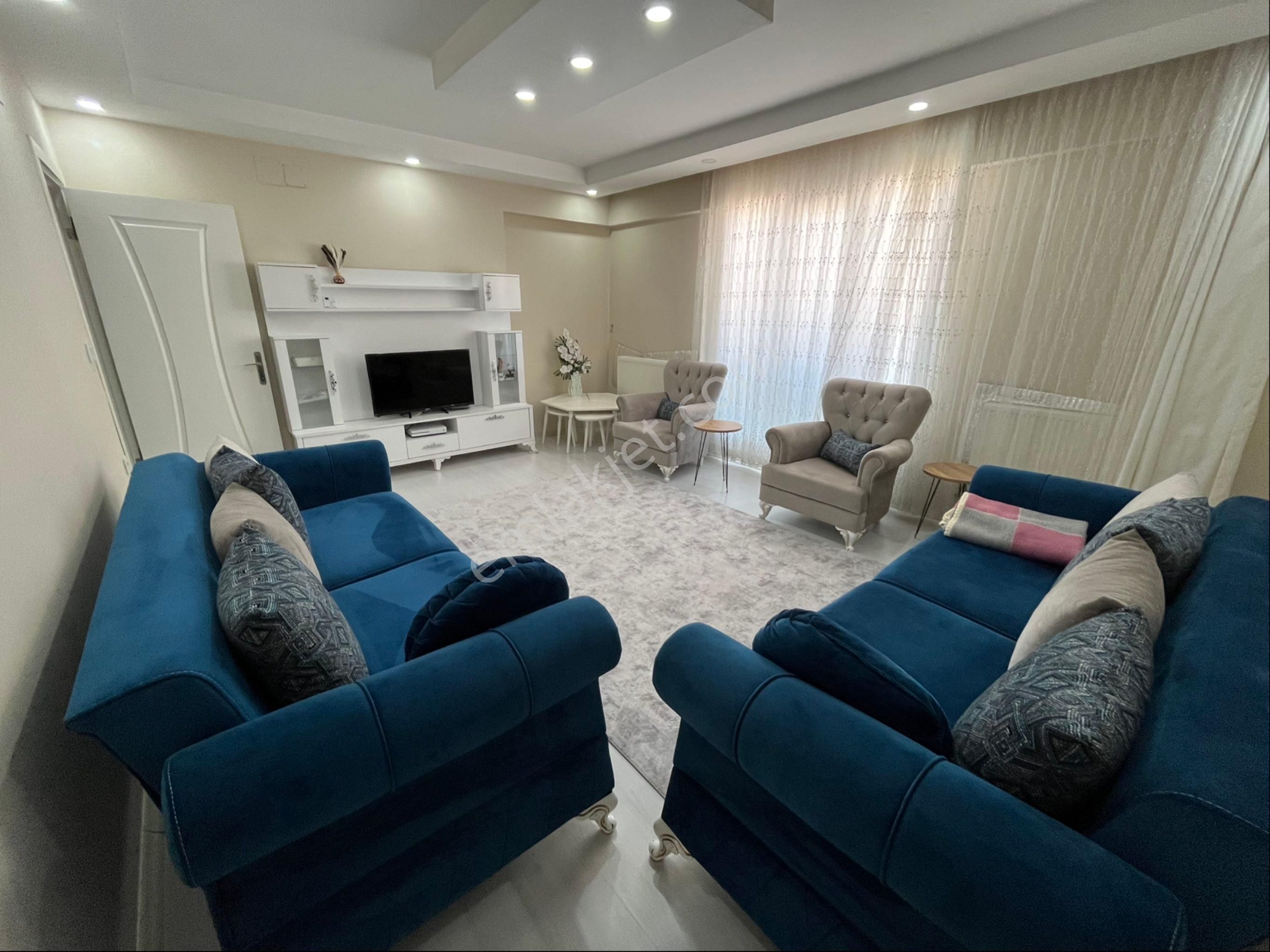 Lider Gayrimenkul’den Satılık 2+1 Kapalı Mutfak Eşyalı Daire