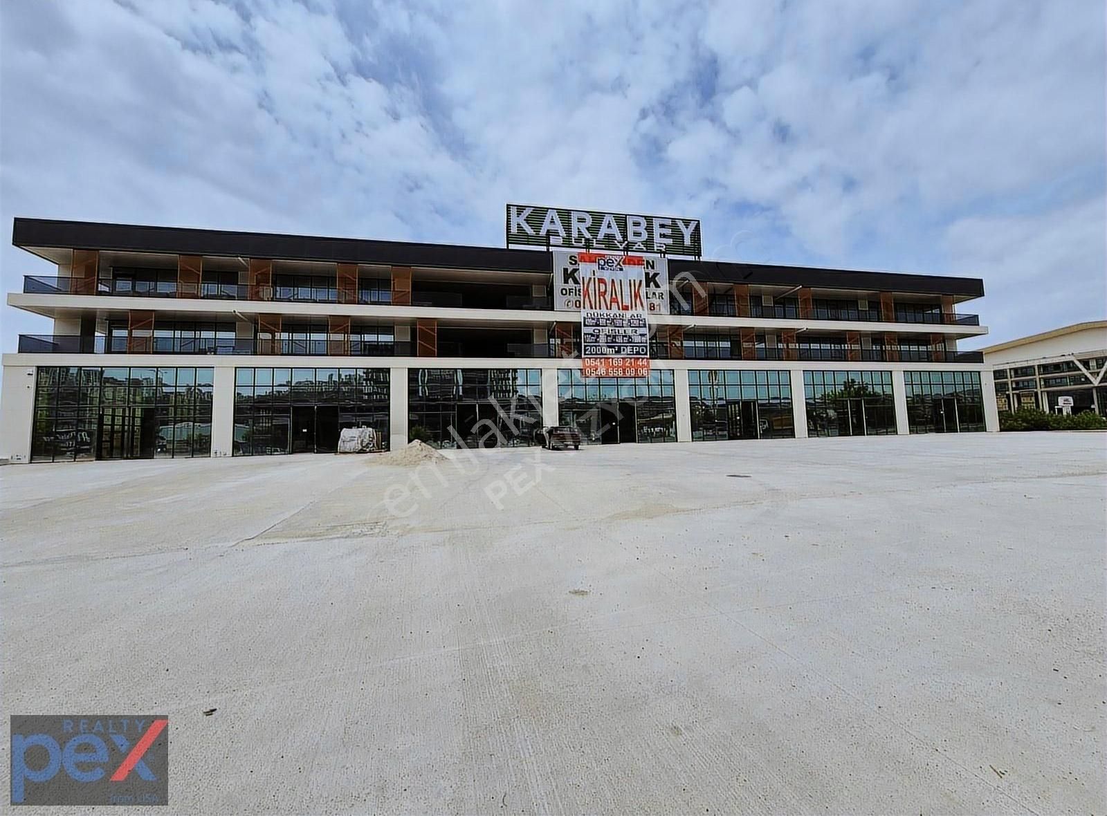 Anadolu Bulvarında Her İhtiyaca Uygun Büyüklükte Kiralık Ofis