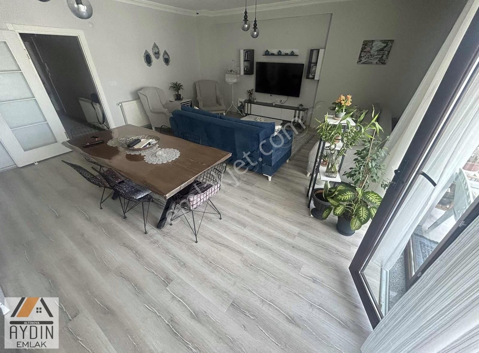 Merkezde 3+1 Arakat Kullanışlı Daire