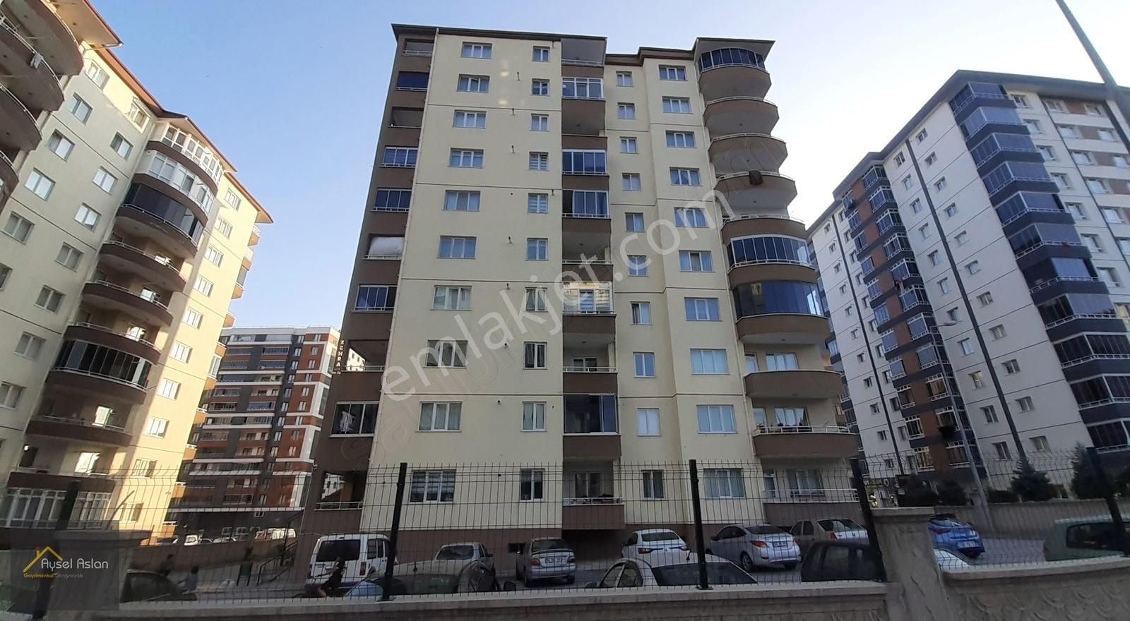 Erkilet Osmangazi'de 3+1 Kiralık Daire