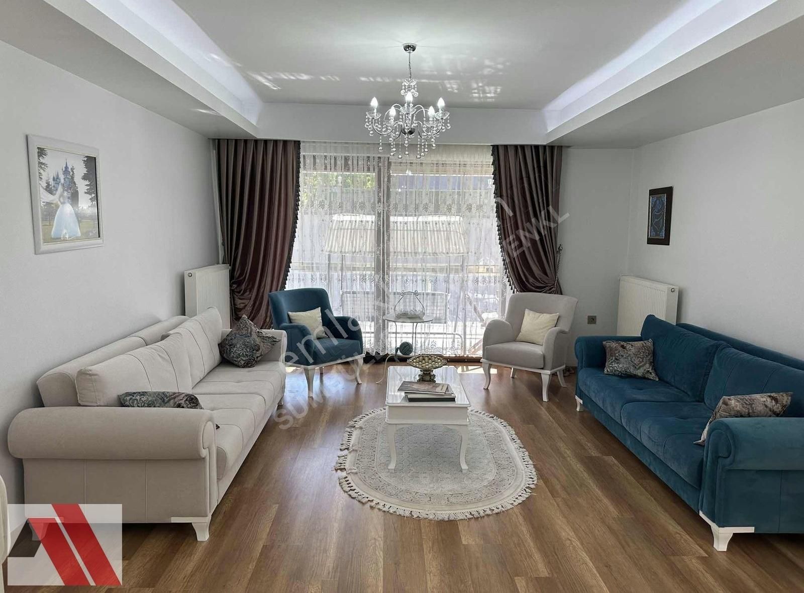 Sümbüller'den Batıkent Mh. Site İçi Ö.garajlı 165 M2 Yaşam Alanı