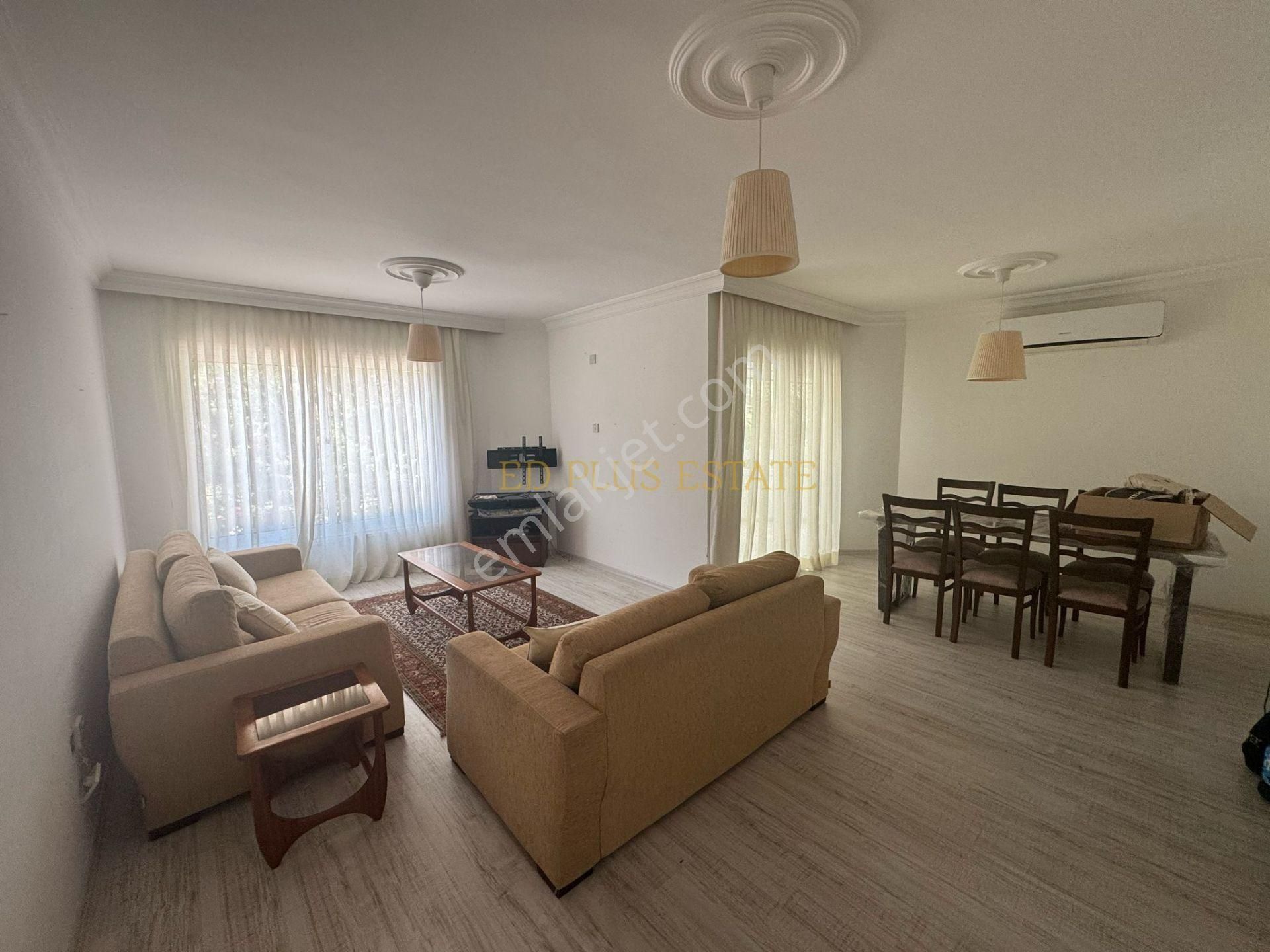 Girne Lord's Palace Hotel Yanında Full Eşyalı Kiralık 3+1 Daire