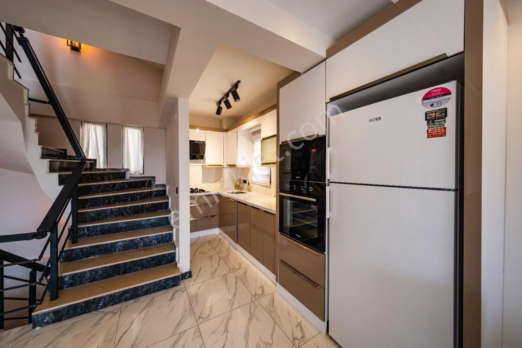 Fethiye Ovacıkta Satılık 4+1 Villa - Görsel 8