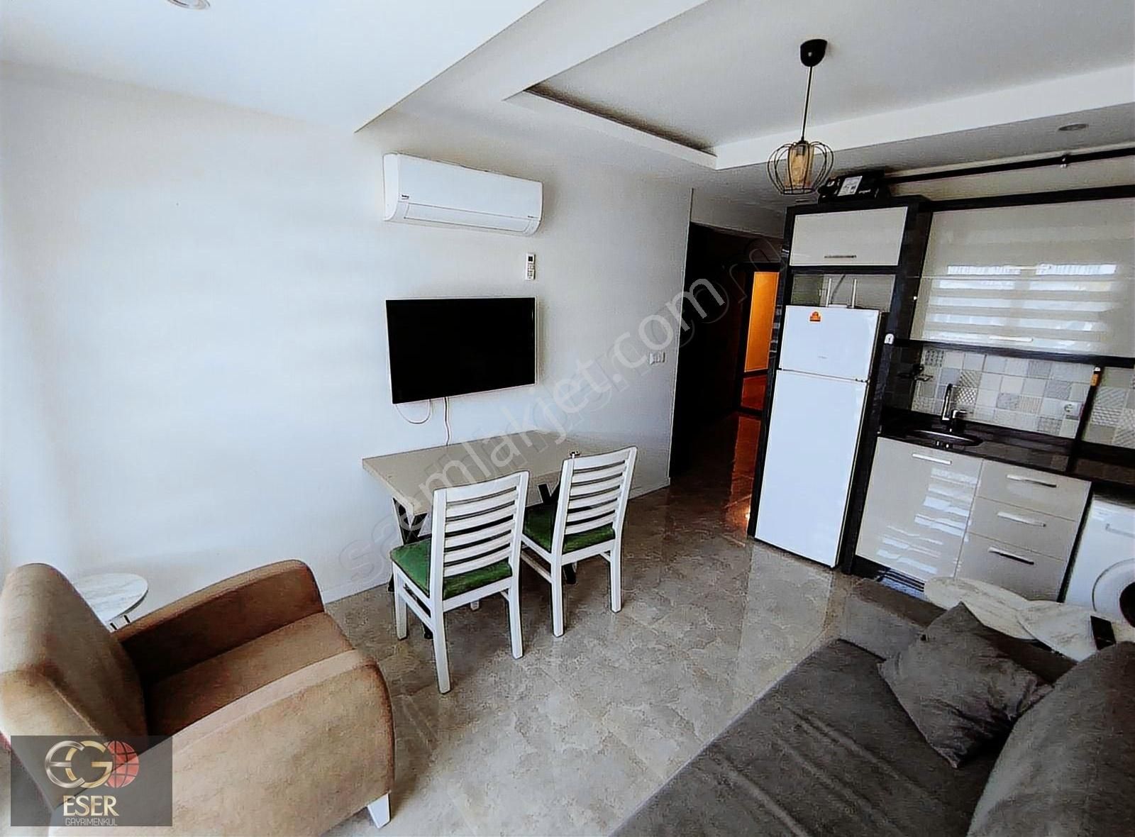 Kıbrısşehitler'de Ultra Lüks Kiralık (1+1) Arakat Apart