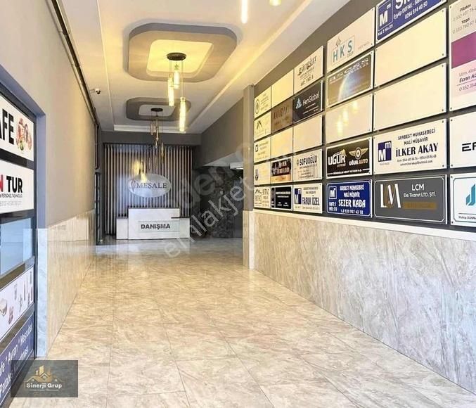 Meşale İş Merkezinde Geniş Kiralık Ofis