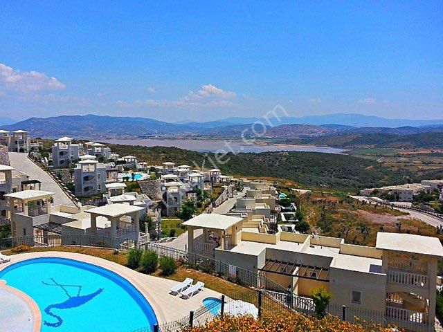 Büyük Köşe Bahçeli Satılık Ev Özel Plajlı Sitede İngilizden Acil Satılık - Görsel 28