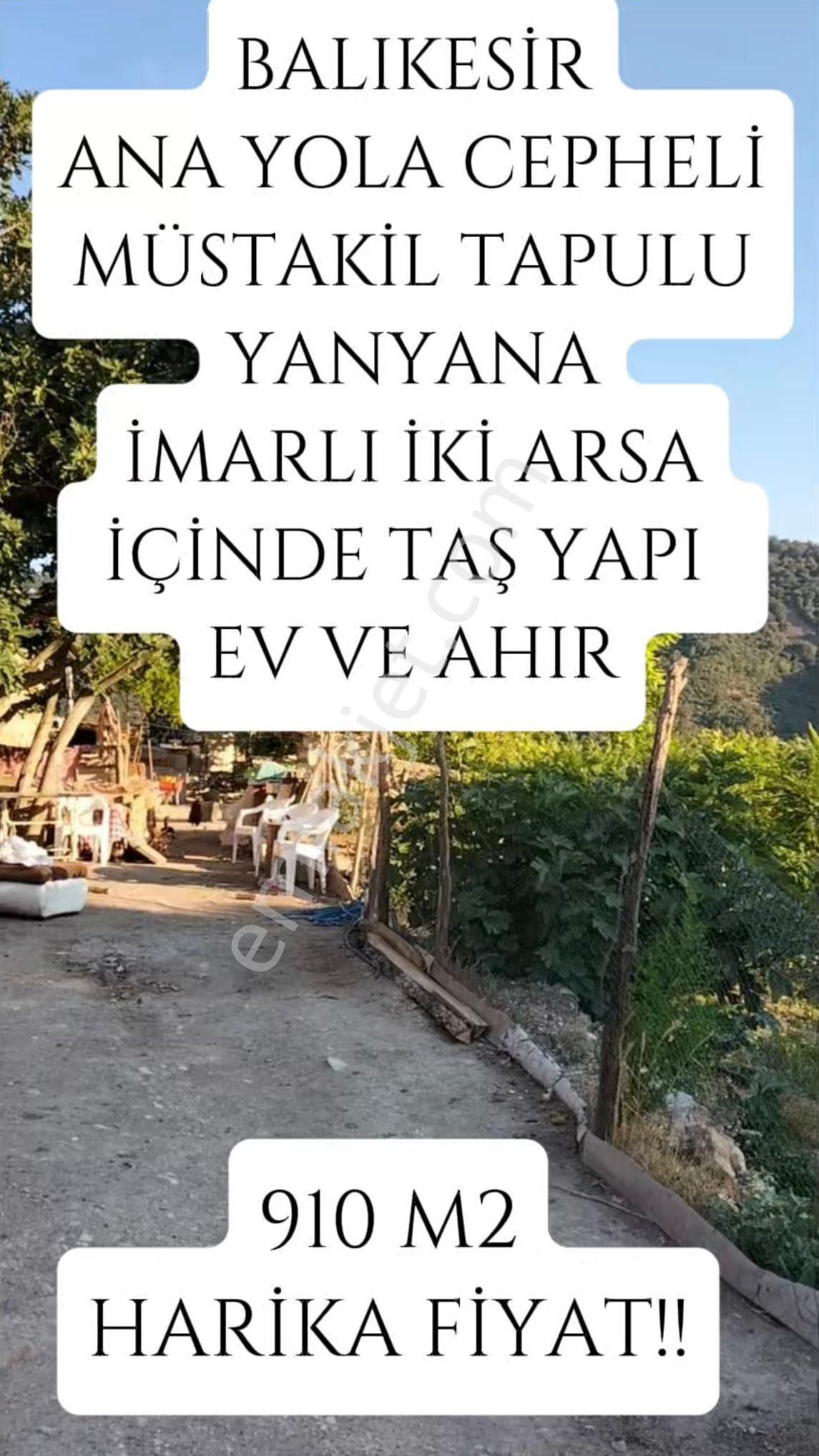 Balıkesir Boğatepe Mah. Doğa Manzaralı Yanyana İmarlı İki Adet Müstakil Tapulu Arsa Ev Ve Ahır