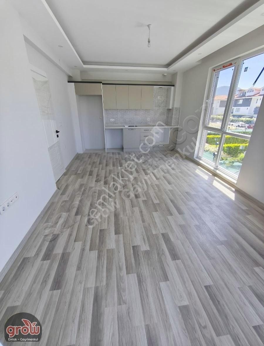 Grow Emlak Havuzlu Satılık 3 Kat 2+1 Daire - Görsel 16