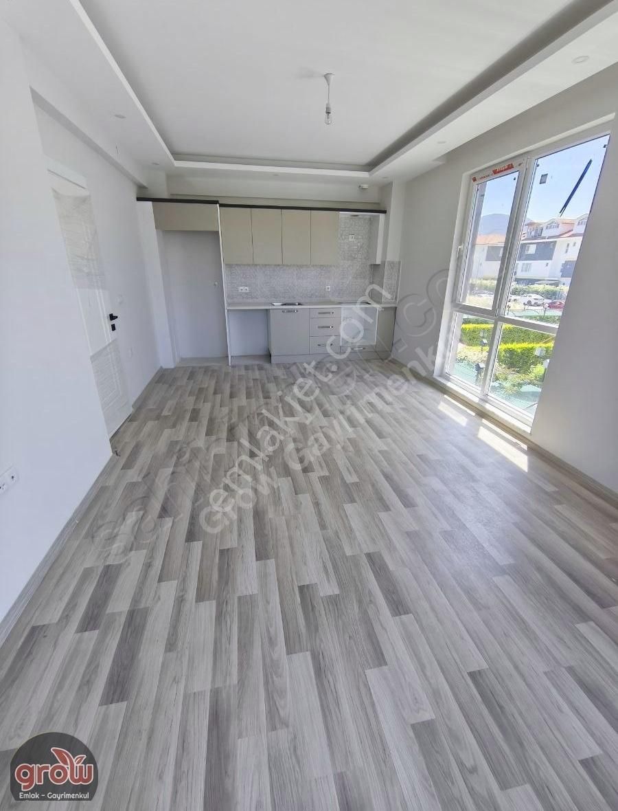 Grow Emlak Havuzlu Satılık 3 Kat 2+1 Daire - Görsel 28