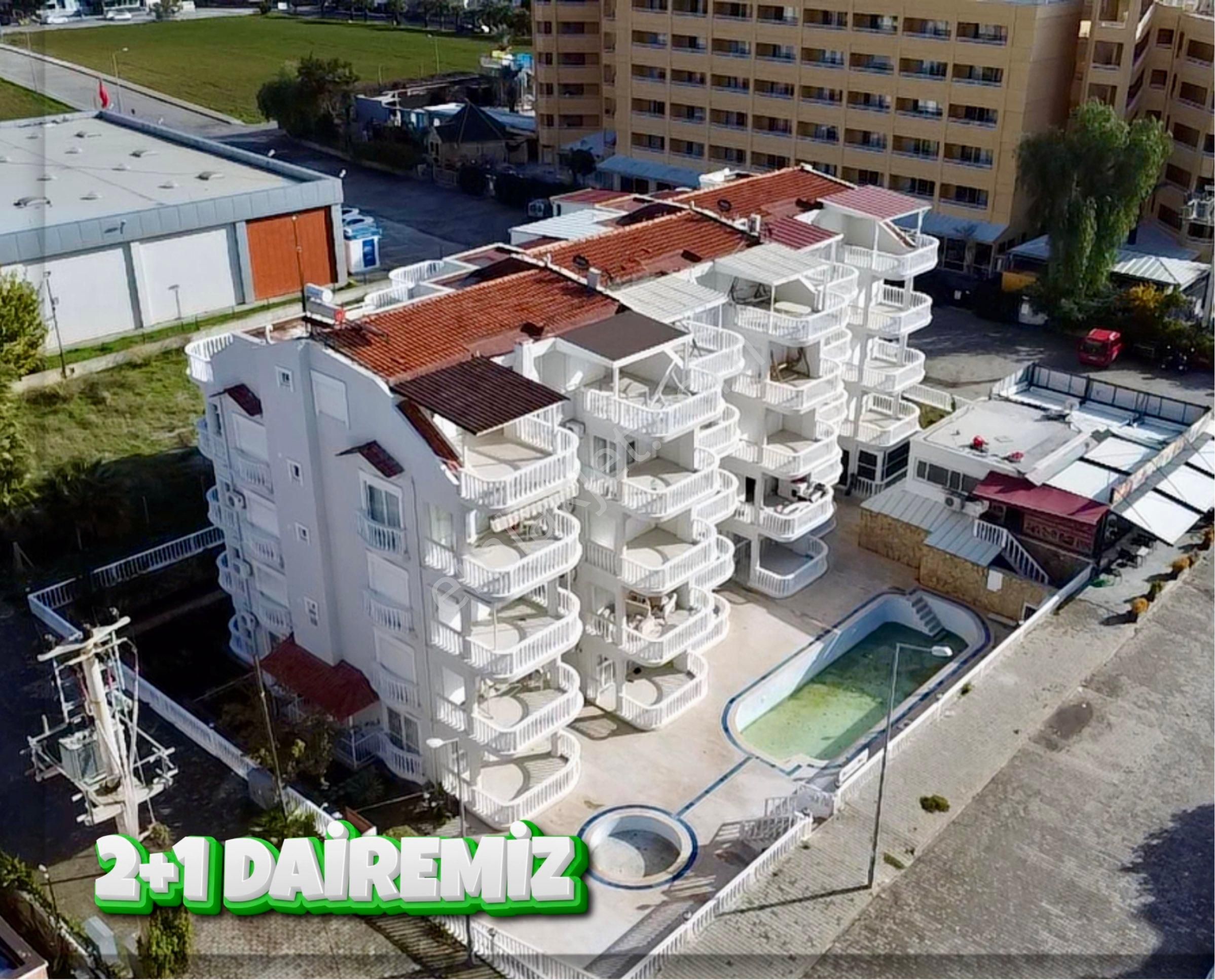 Denize Yakın Havuzlu Site İçi Daire