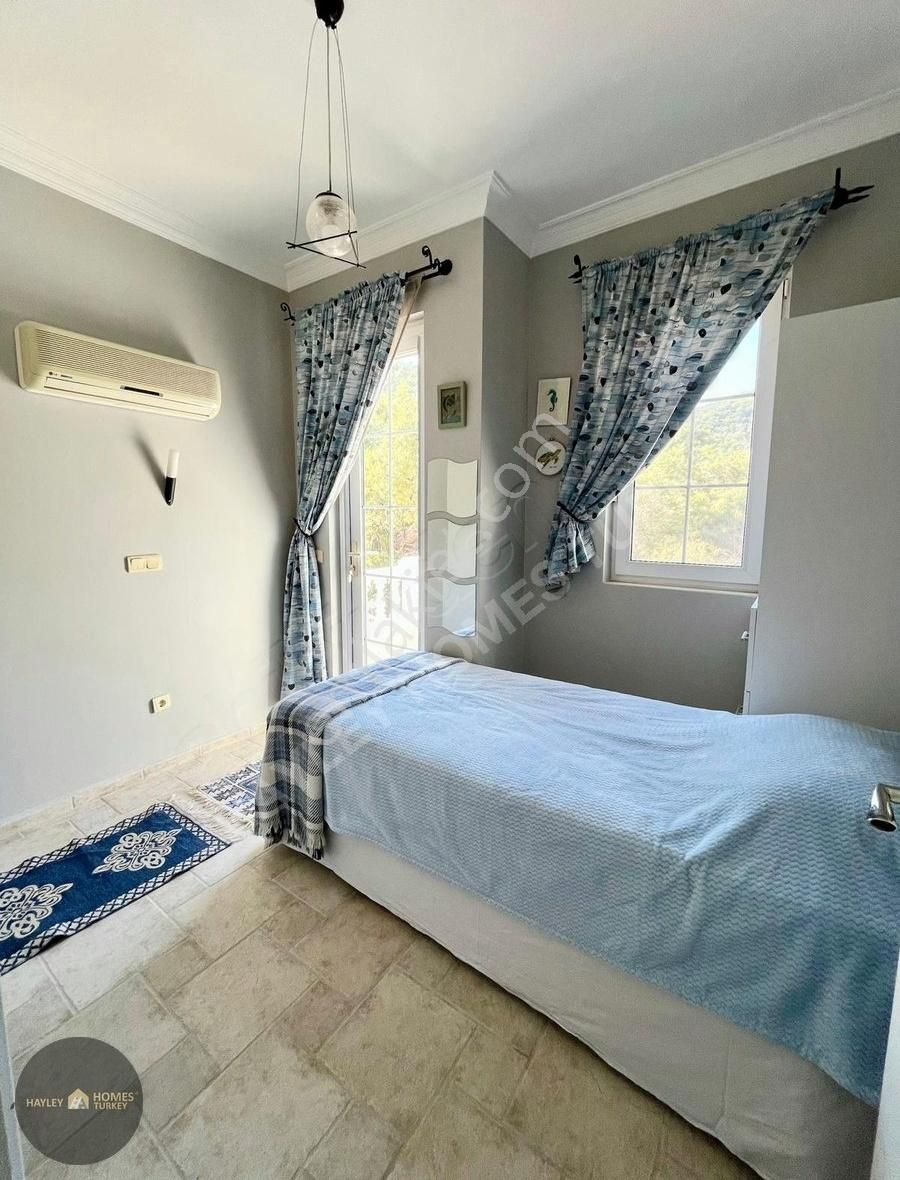 Muğla, Fethiye Hisarönü'nde Satılık 3 Yatak Odalı Yarı Müstakil Villa - Görsel 34