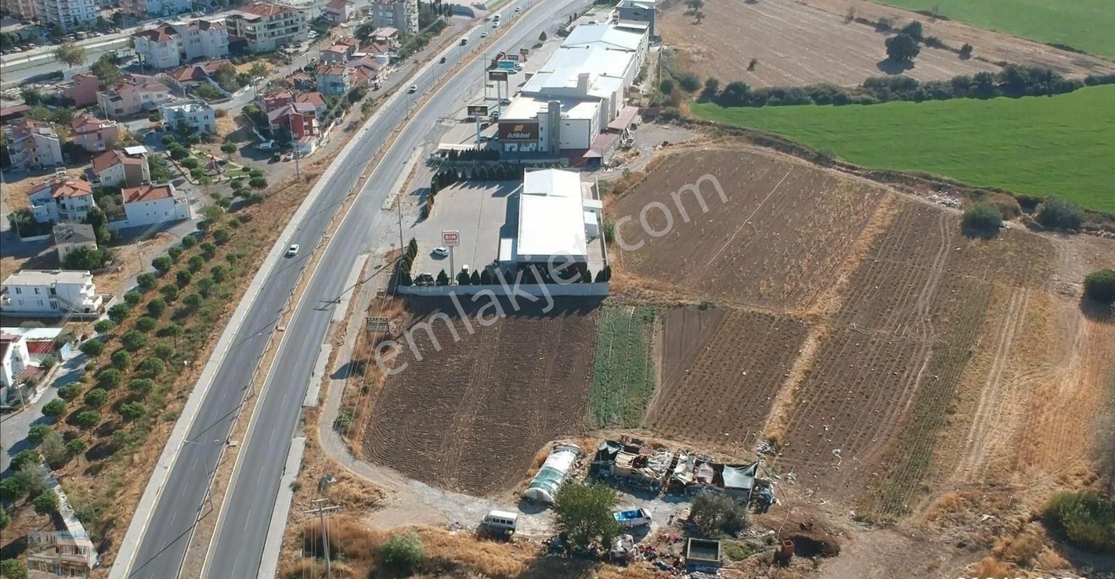 Balıkesir Burhaniye De Satılık 17,600 Metre Kare Ticari İmarlı Arsa