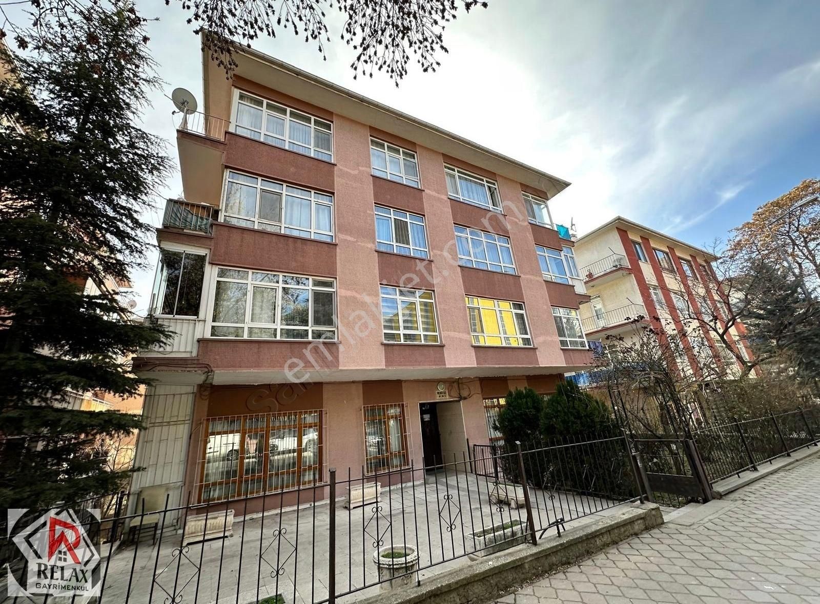 Relax'tan Gata Karşısı 1.kat Konumlu Güney Cephe Bağımsız Fırsat