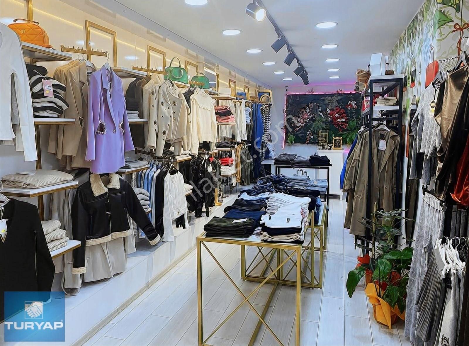 Fatsa Meydan Kapalı Cadde Üzerinde Devren Kiralık Giyim Mağazası