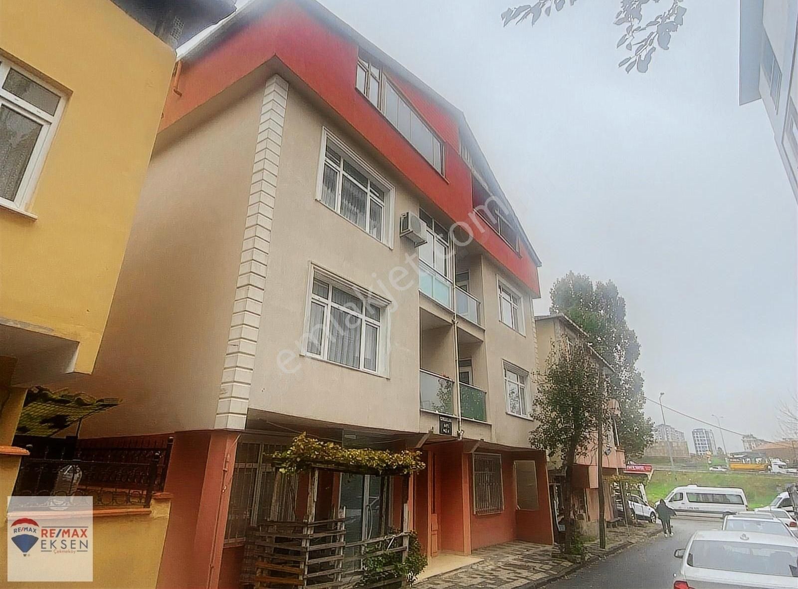 Ümraniye Buyaka Avm Karşısı Kentsele Girecek Satılık 2+1 Daire