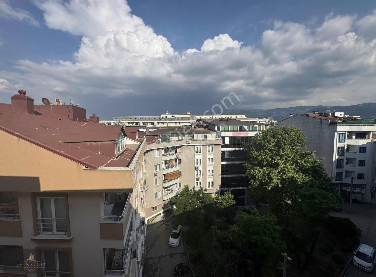 Harika Konumda Satılık Ferah 2+1 Daire