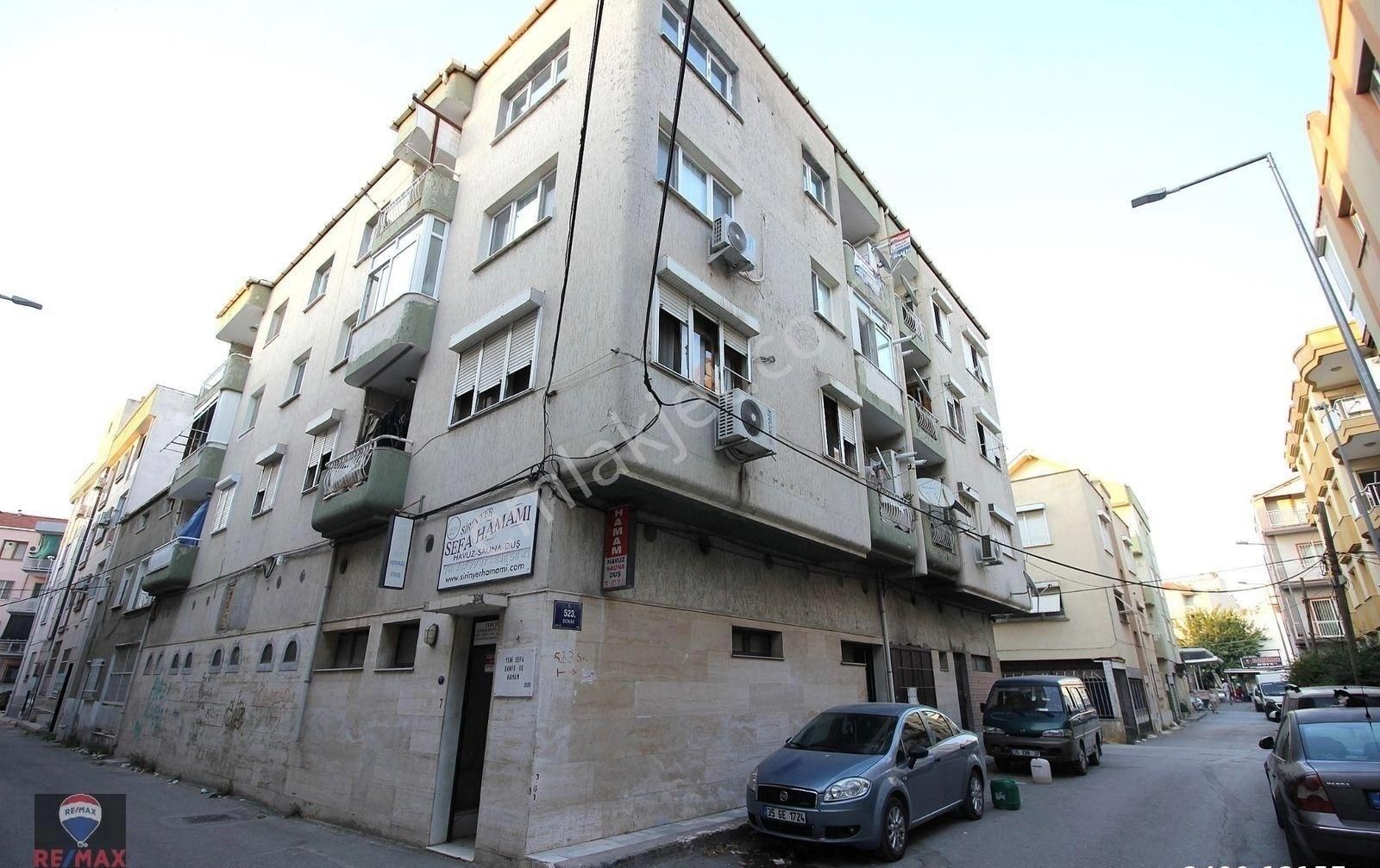 Buca İnklap Mah. Şirinyer İzban Durağı Yanı 3+1 Tadilatlı 130 M2 Geniş Satılık Daire