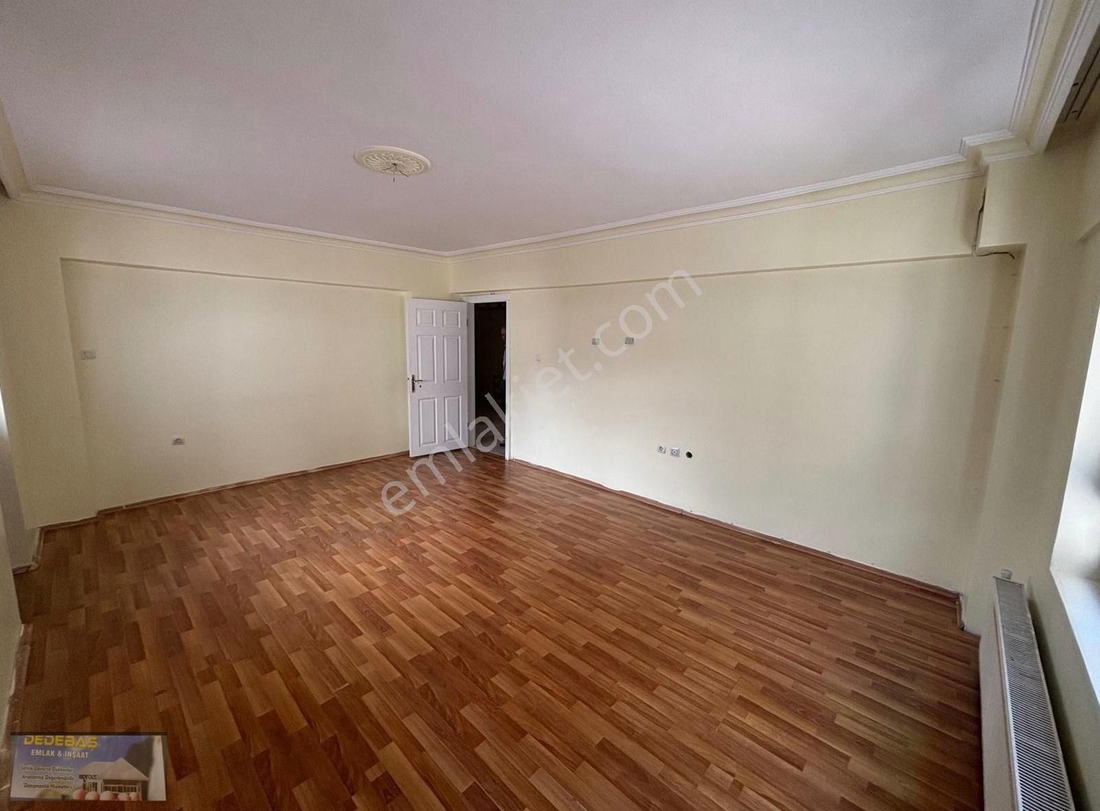 Şahintepe Mahallesinde Satılık 2+1 Daire