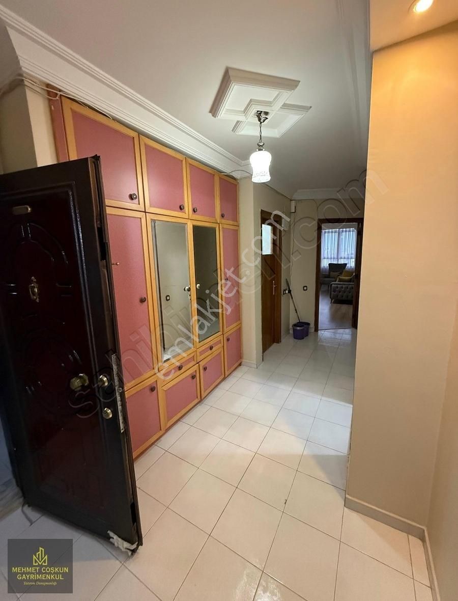 Kenan Evren Kapalı Semt Pazarı Karşısı Satılık Geniş 4+1 Daire