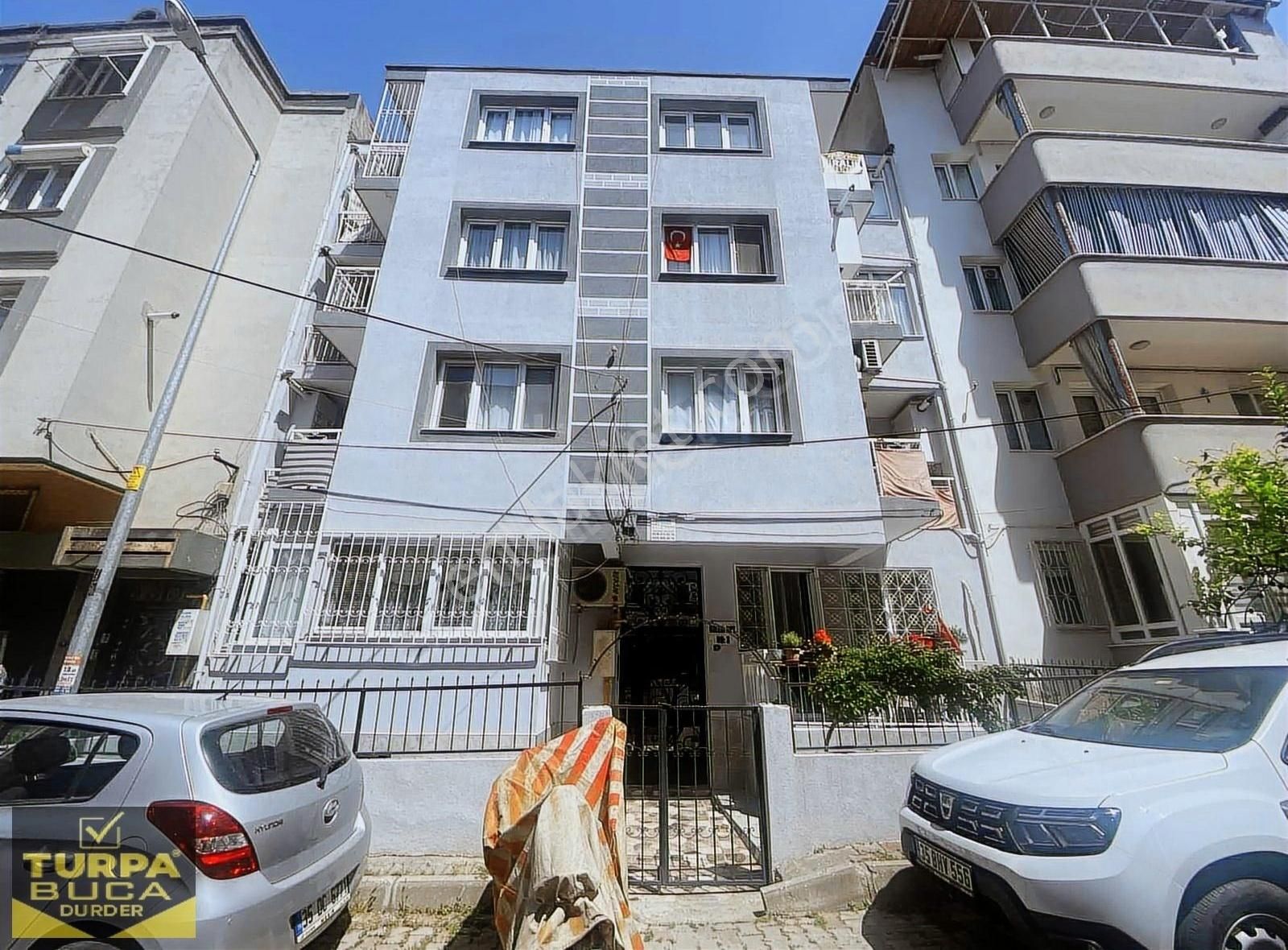 Efeler'de 2+1 Kapalı Mutfak Çift Cephe Doğalgazlı Daire