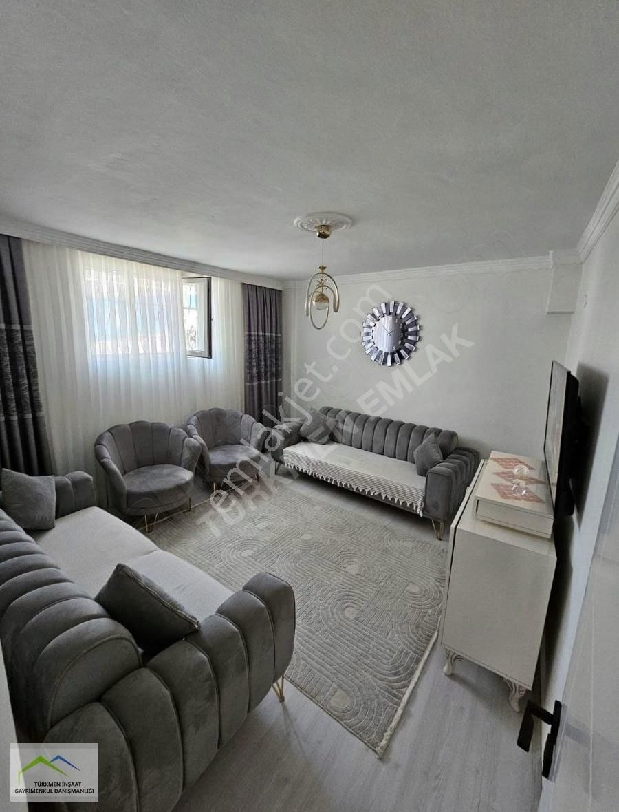 Türkmen Emlaktan Esentepe Mah.satılık 3+1 Bahçe Katı