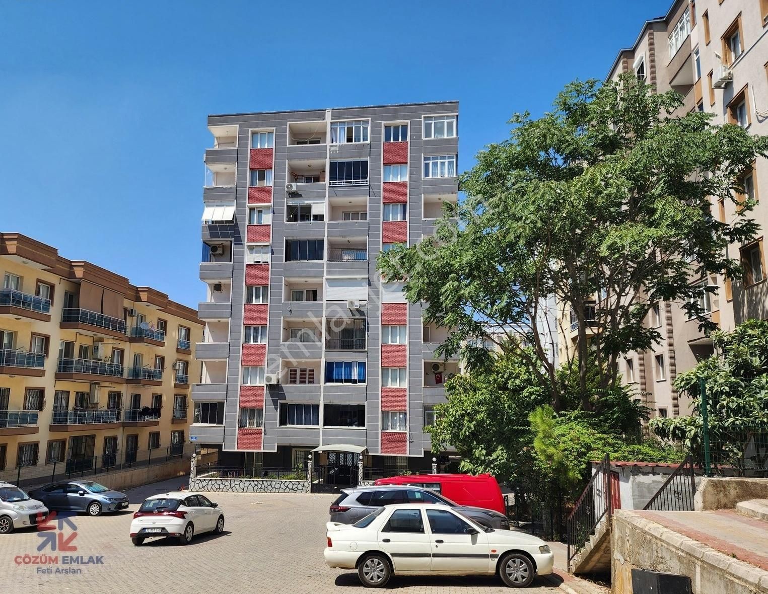 Bucakoop Yanı Yıldız Mahallesinde Kiralık Eşyalı Kombili 3+1