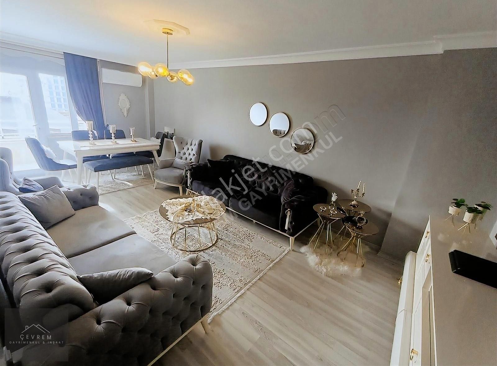 *çevrem* Kanarya'da Harika Göl Manzaralı 3+1 130m² Daire