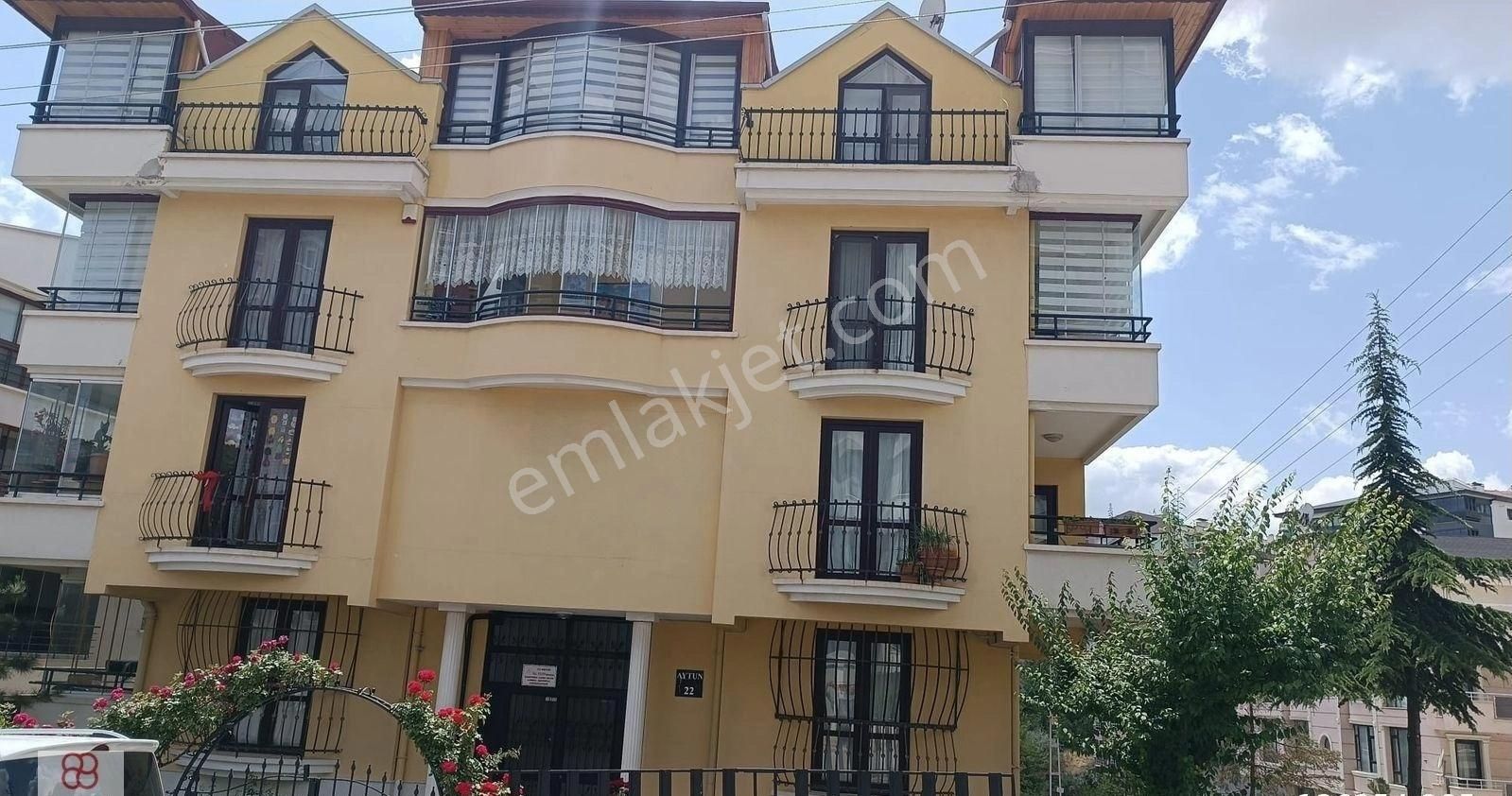 450.cadde Yakını Lima Vadi Sitesi Yanı 5+1 Dubleks