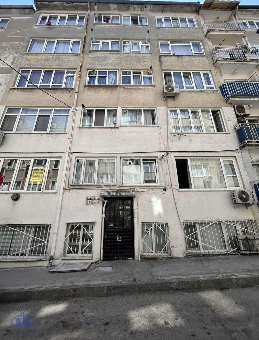 Selimiye Cami Yanı Kiralık 2+1 Daire