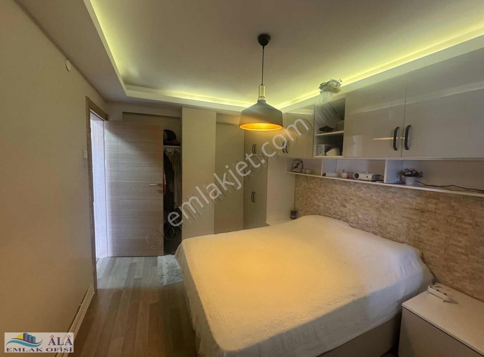 Betonyol Cadde Yakını 2 + 1 Çıft Teraslı Full Tadılatlı Ferah