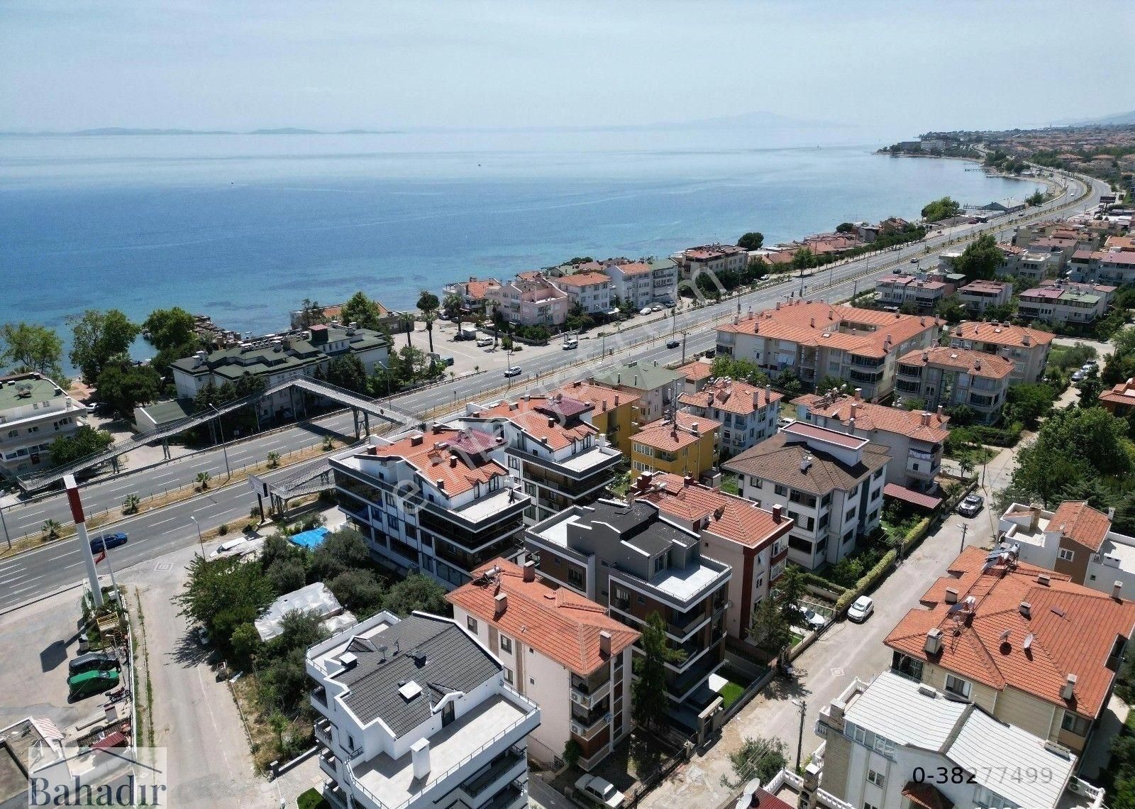 Altınoluk Bahadır Emllaktan Denize 150 Metre Asansörlü Sıfır Bahçe Dublexi