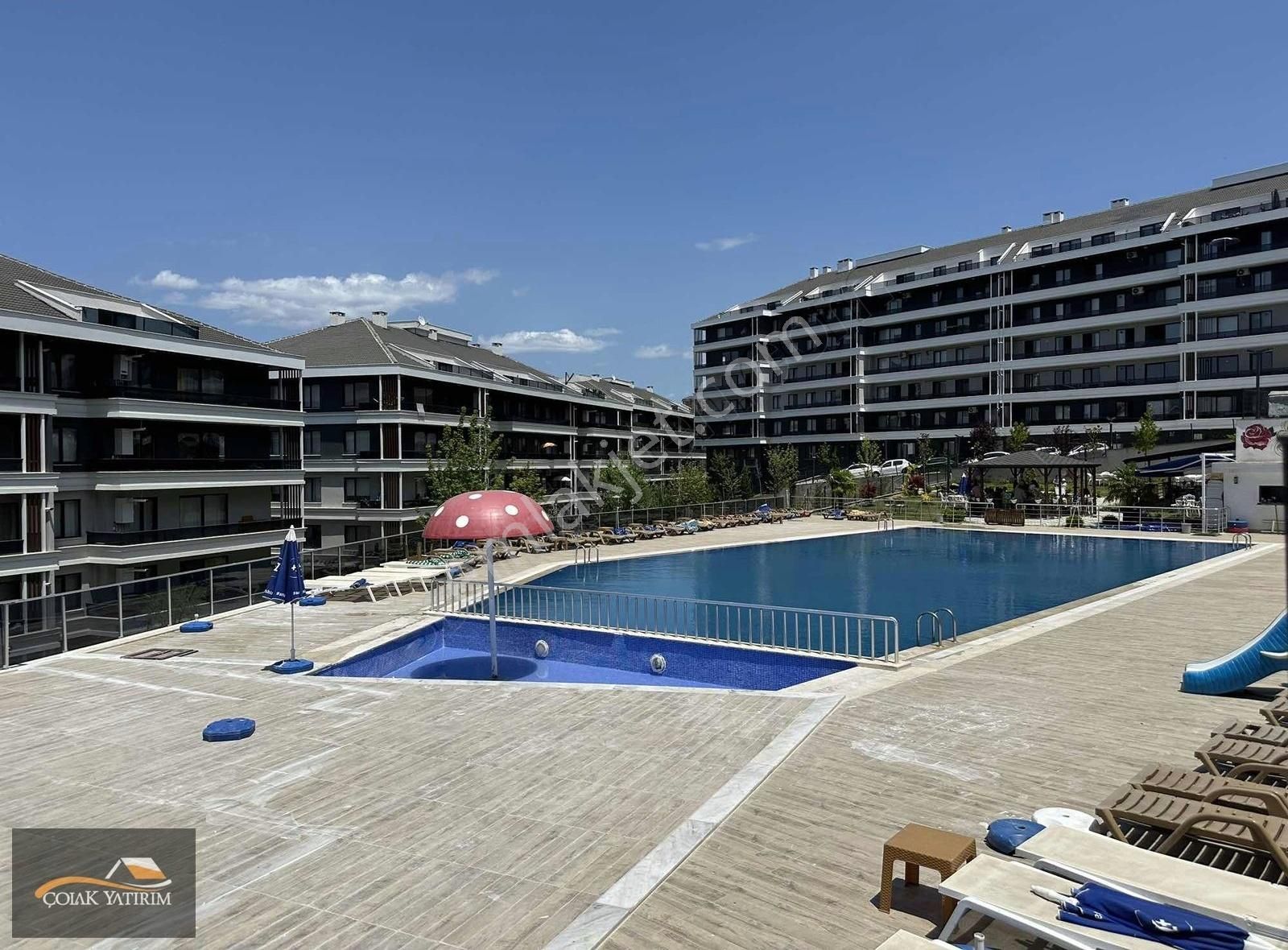 Yalova Çiftlikköy Vadi Şehir Sitesinde Satılık 3+1 Daire