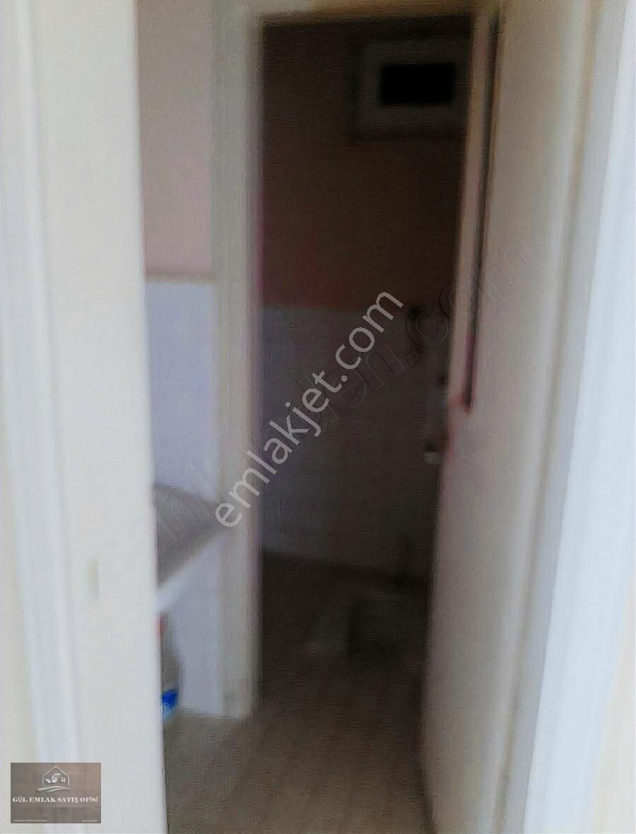 Gül Emlaktan Satlık 3+1 Dogalgazlı Çarşı Merkezinde 4 Kat Daire - Görsel 16