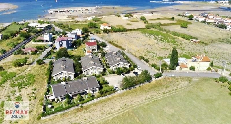 Urla Gülbahçe Sörf Okulları Lokasyonunda 2+1 Dubleks Kiralık