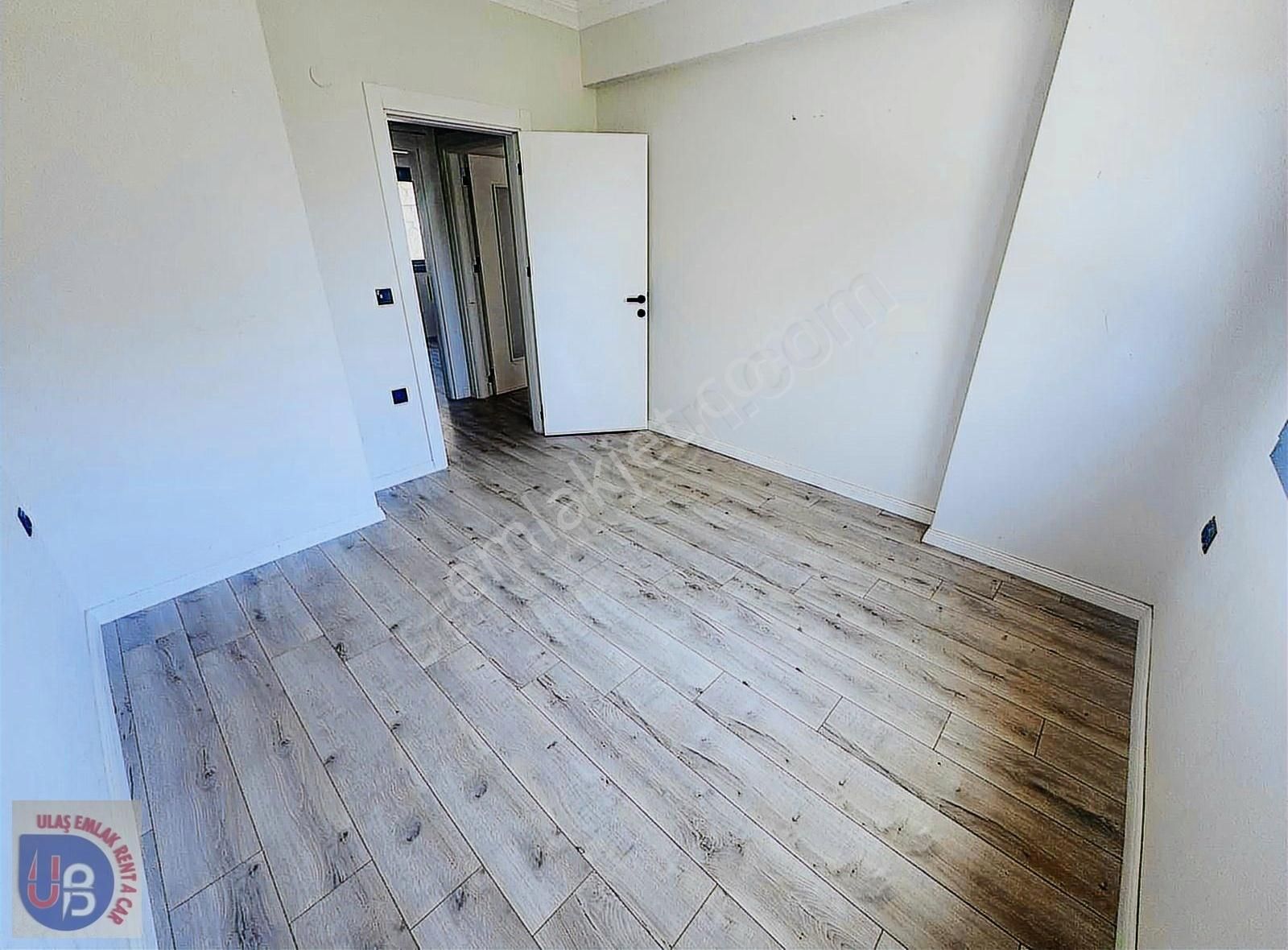 Didim Akbük'te Denize Yürüme Mesafesinde Bahçe Katı 2+1 Daire - Görsel 23