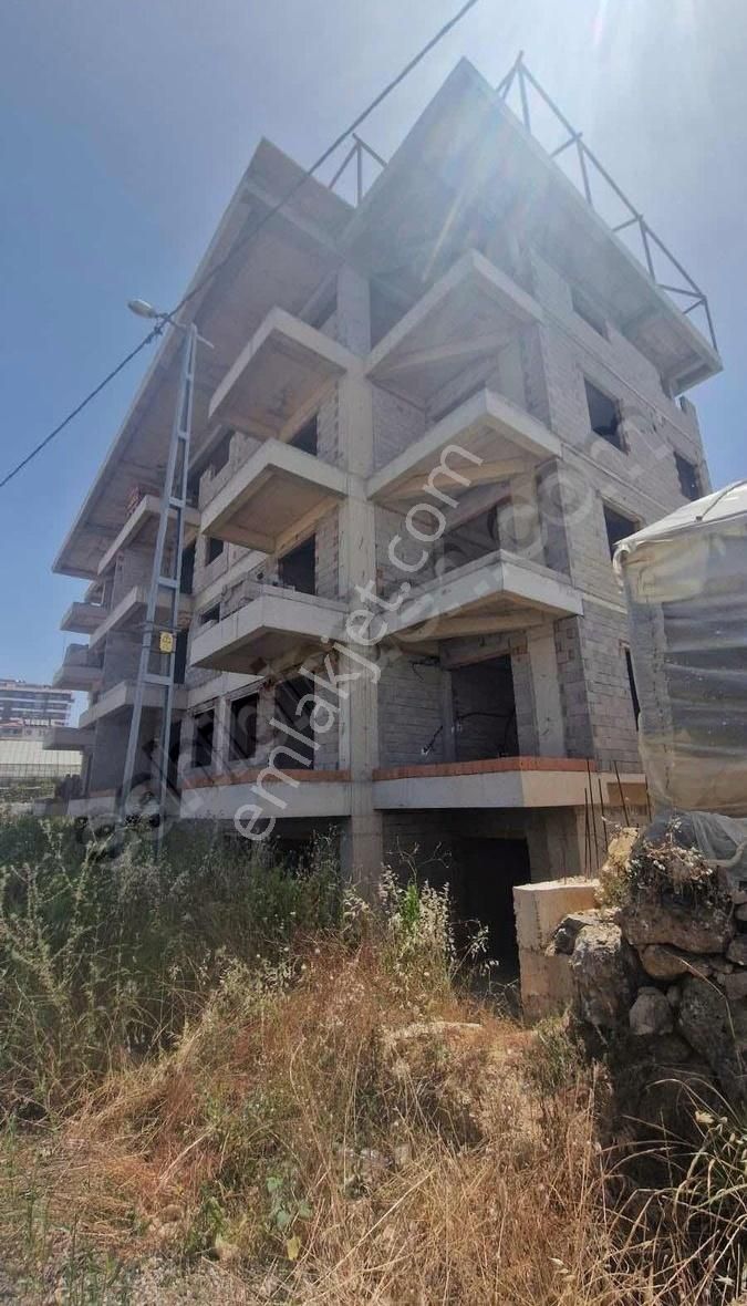 Payallarda Satılık 1+1 Daire Araç Takasına Açık