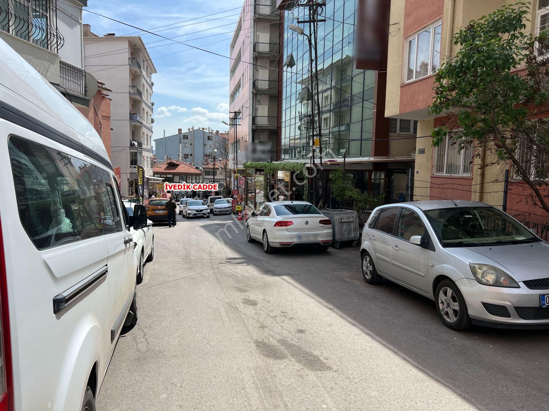 Karşıyakada İvedik Cadde Yakını Yatırımlık Boş Satılık Dükkan - Görsel 5