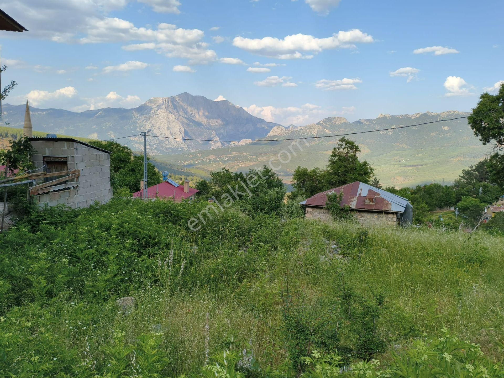 Pozantı Kar Emlaktan Akçatekir Giriş Yolunda Doğa Manzaralı 230 M2 Satılık Yaylalık Arsa