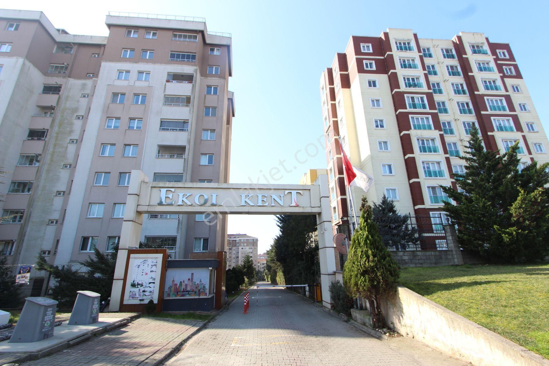 İstanbul Pendik Harmandere Mah Satılık Site İçi Manzaralı 3+1 Arakat Daire