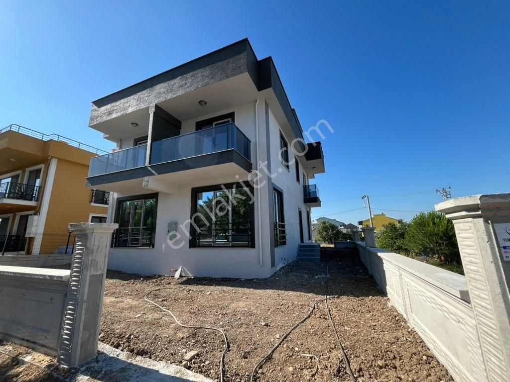 Çanakkale Dardanos'ta Satılık Sıfır Villa