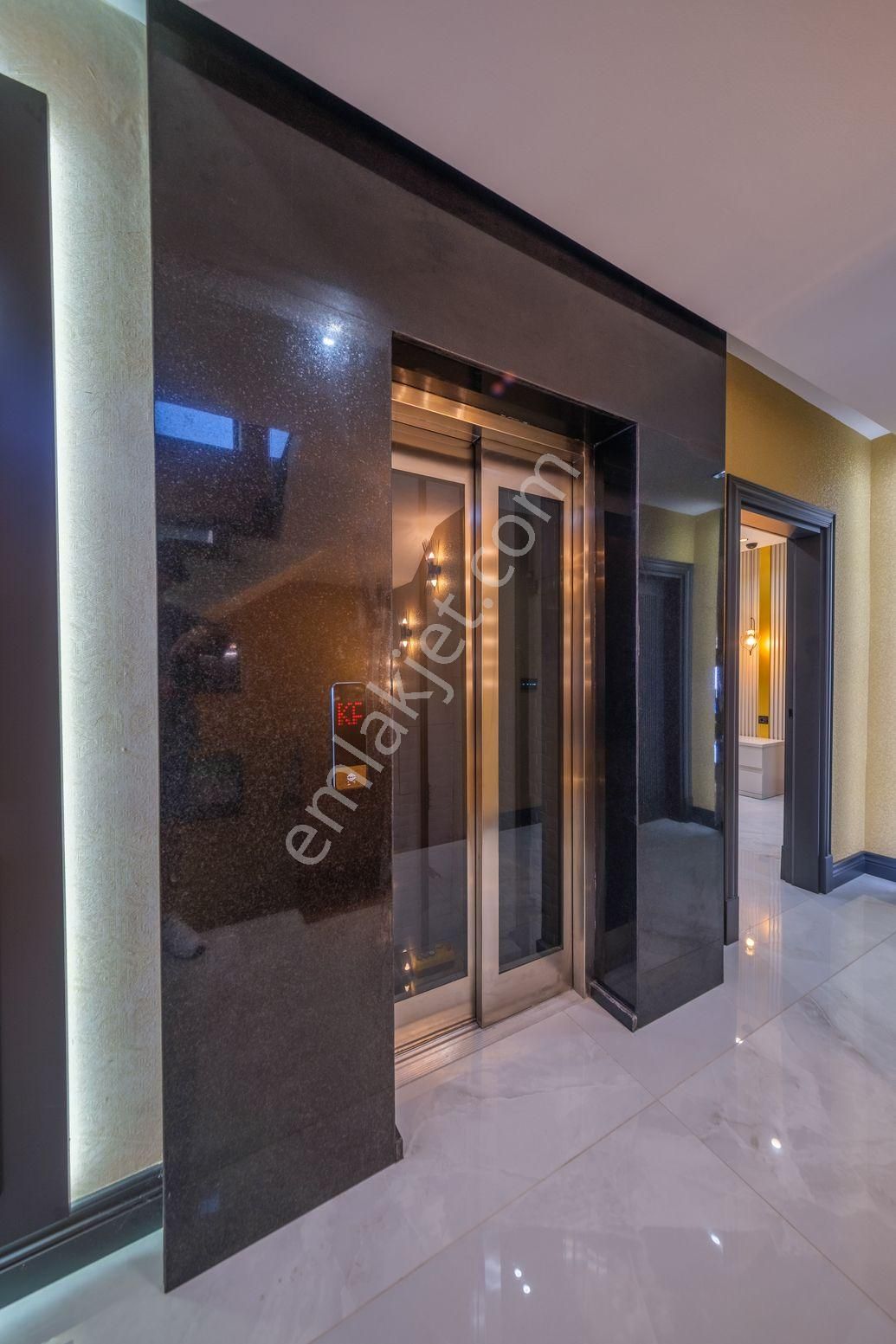 Edremitte Ultra Lüks Özel Yapım Müstakil Villa - Görsel 10