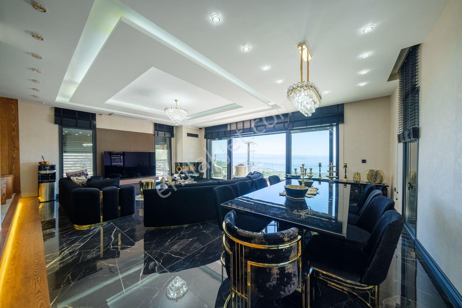 Edremitte Ultra Lüks Özel Yapım Müstakil Villa - Görsel 5