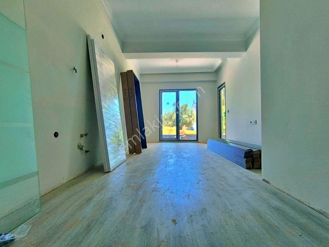 Uytundan Kadıköyde Yerden Isıtma Satılık Sıfır 1+1 Lüx Daire