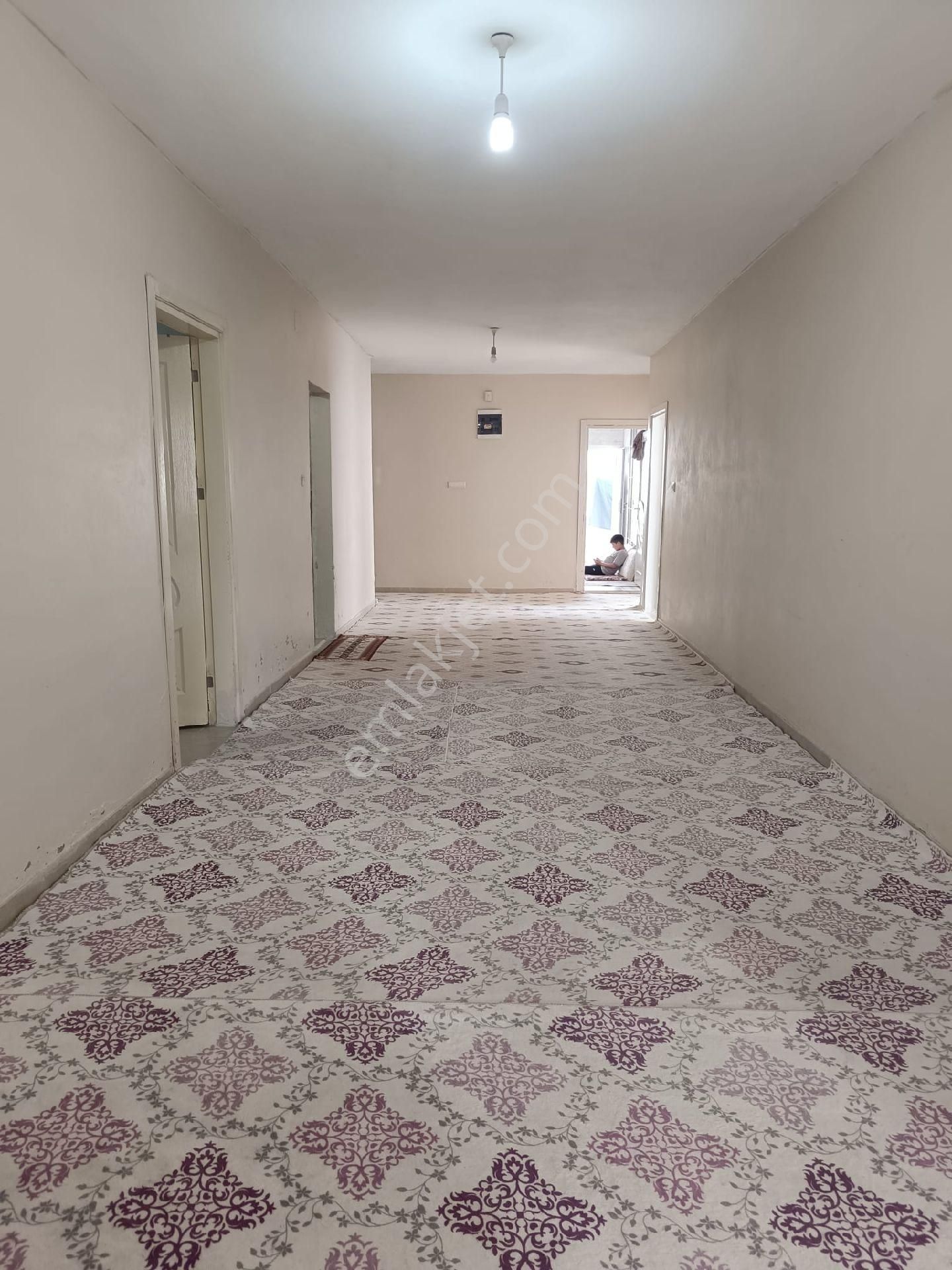 Akkapı Yeni Yerleşim Ana Cadde Üzerinde Satılık 3 Katlı Bina 525m² Arsa Üzerinde - Görsel 17